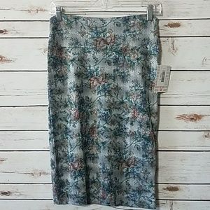 LuLaRoe S Cassie